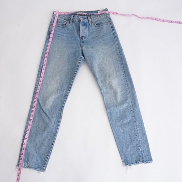 Levi’s Wedgie Fit Jeans Light Wash Straight Waterless 100% Cotton Denim 25 - Picture 2 of 14